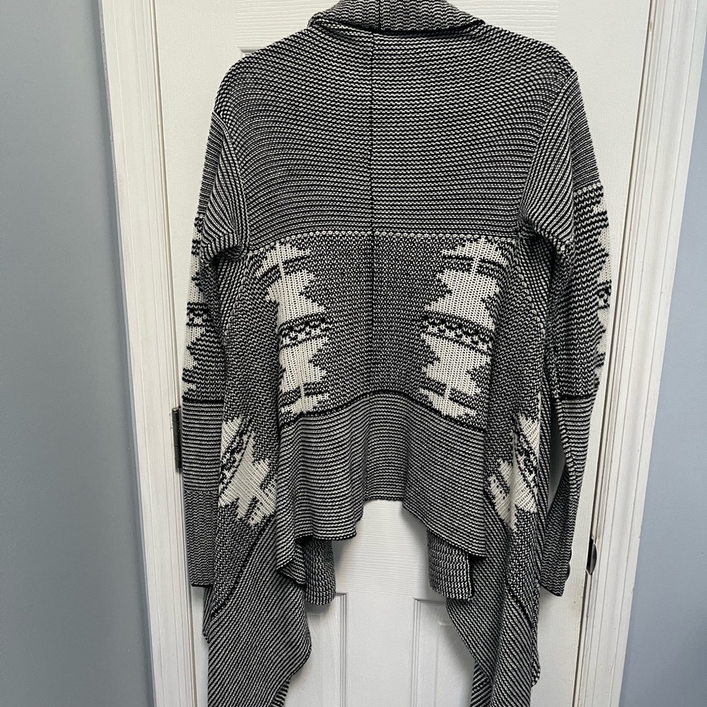 BB Dakota Women's Large Wool Blend Shawl Open Front Cardigan Sweater Black White - Picture 13 of 14